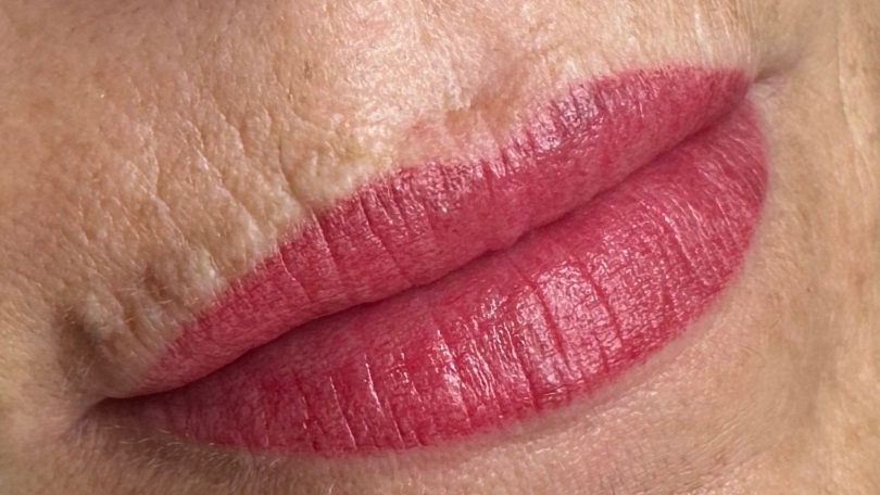 Técnica de micropigmentación de labios en Santander